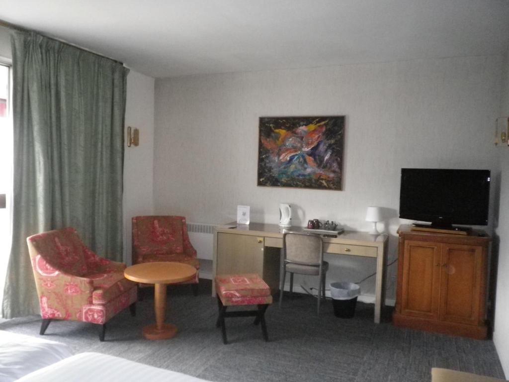 ホテル ル クリーブス Charleville-Mézières 部屋 写真